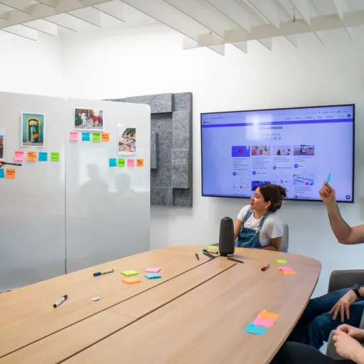 Deloitte 2026 : la vitesse devient la stratégie, la fatigue du changement en est le frein